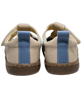 ANDANINES - SANDALIA TAUPE CON JEANS